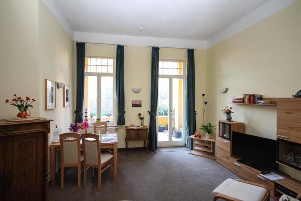 Sonnenresidenz Kuehlungsbornアパートメント エクステリア 写真